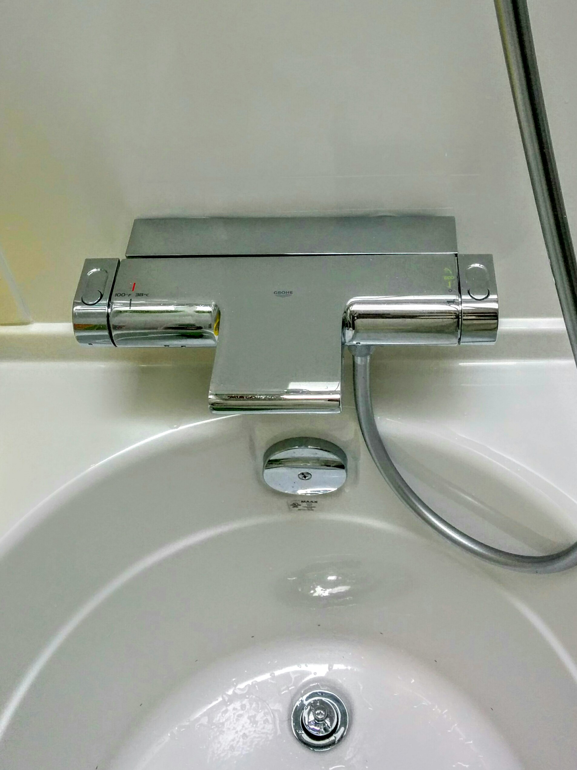 Grohe Therm 2000 Bath Faucet Victoria
